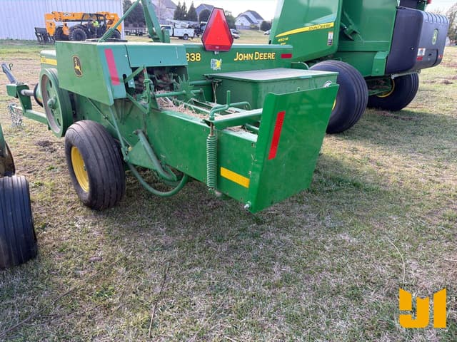 Image of John Deere 338 equipment image 4