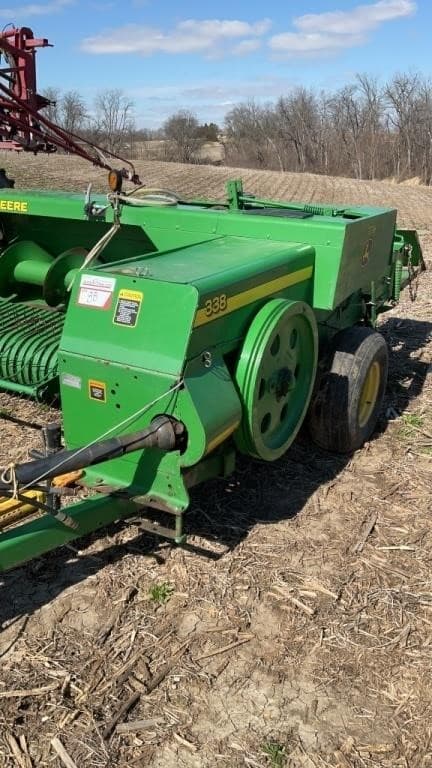 Image of John Deere 338 equipment image 1