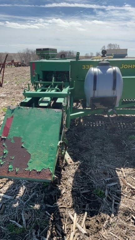 Image of John Deere 338 equipment image 4