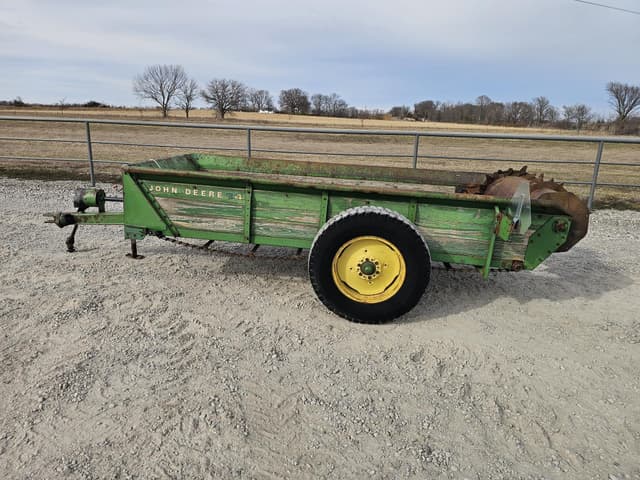 Image of John Deere 34 equipment image 1