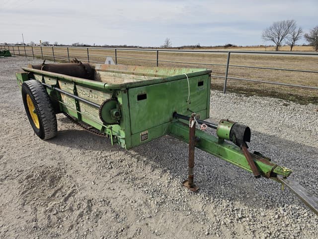 Image of John Deere 34 equipment image 3