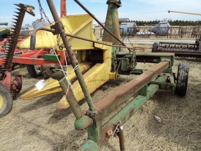 John Deere 34 Equipment Image0