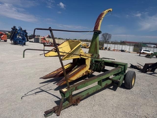 Image of John Deere 34 equipment image 2