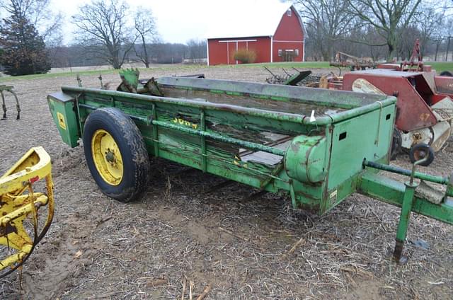 Image of John Deere 34 equipment image 2