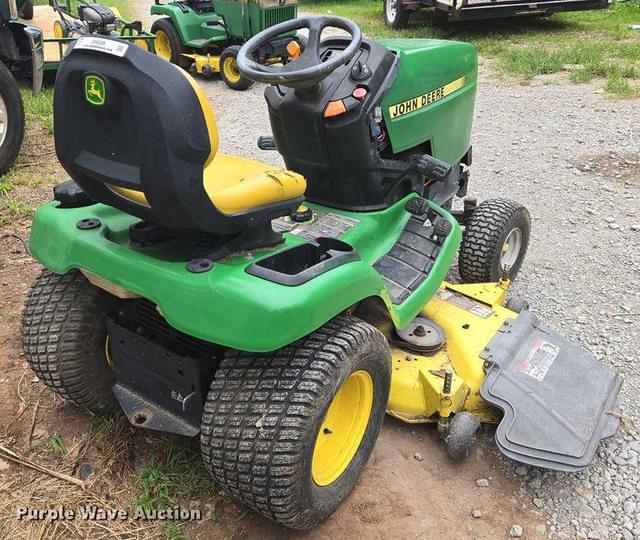 Image of John Deere X340 equipment image 4