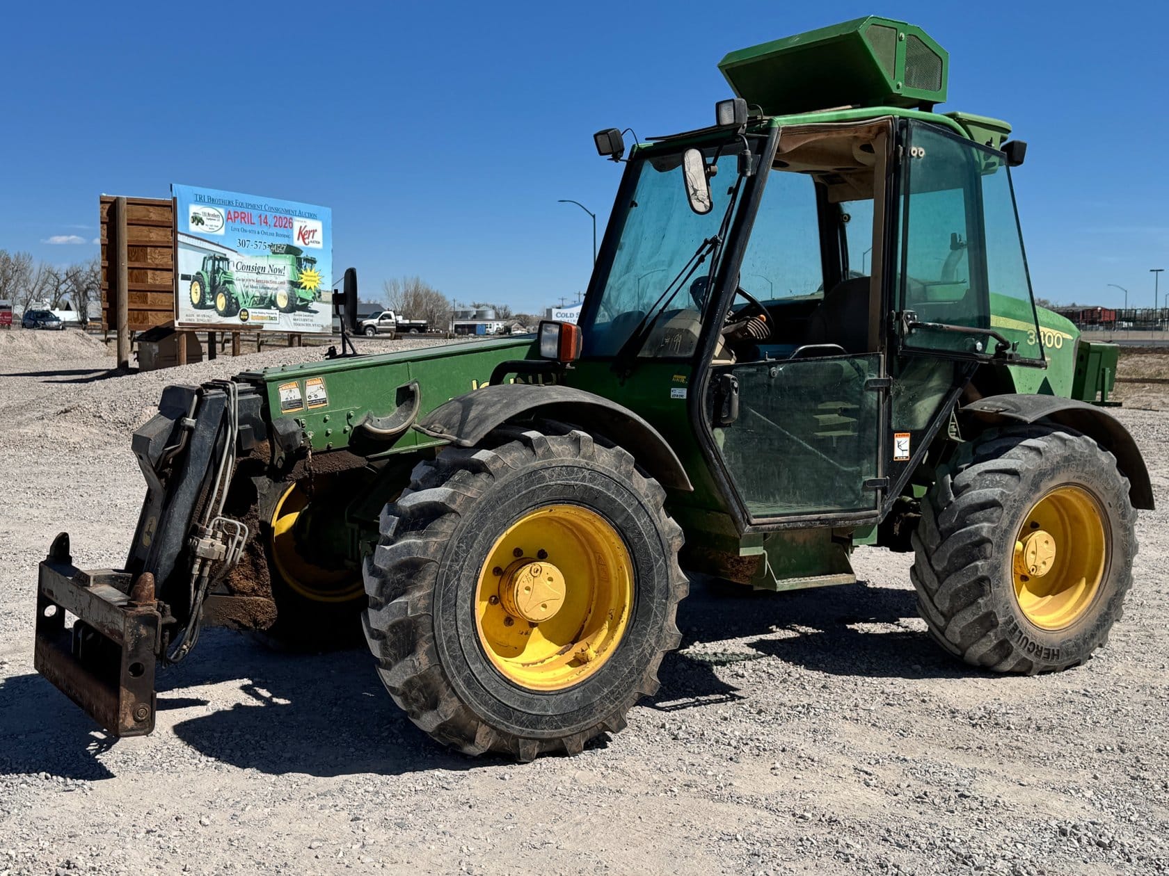 John Deere 3400 Equipment Image0