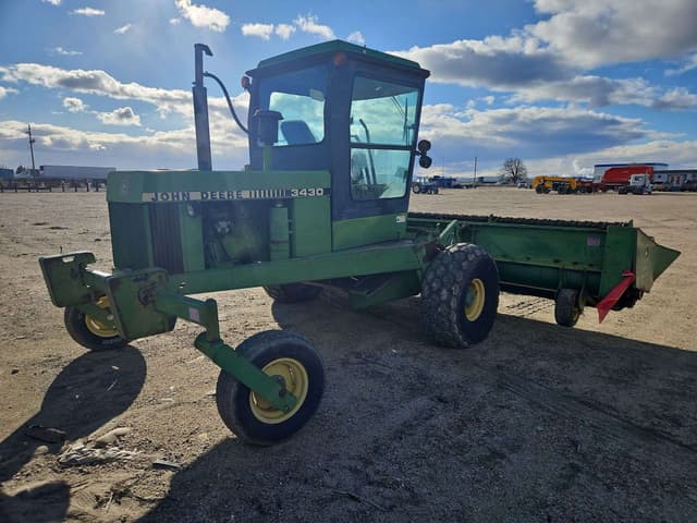 Image of John Deere 3430 equipment image 3