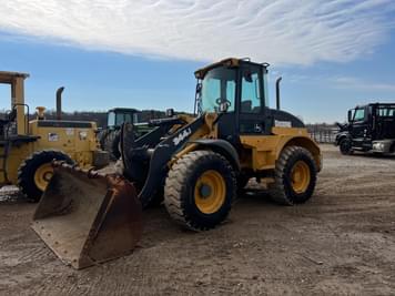 Main image John Deere 344J