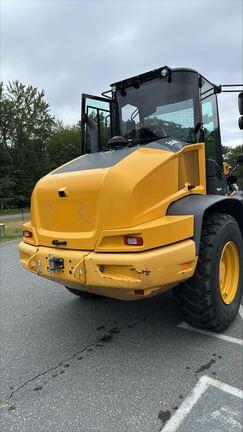 Image of John Deere 344L equipment image 4