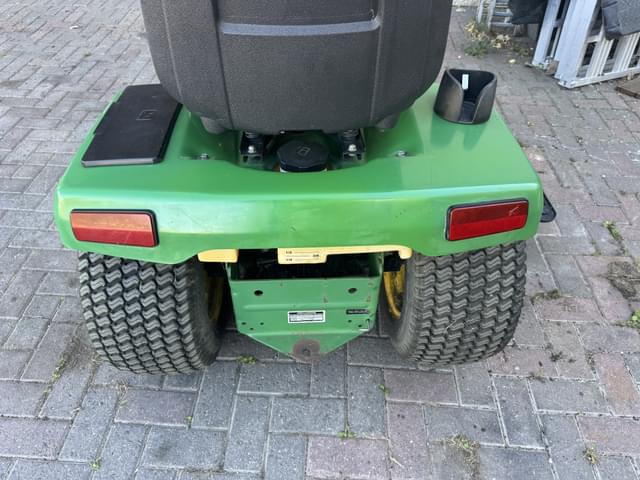 Image of John Deere 345 equipment image 3