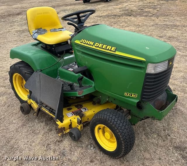 Image of John Deere 345 equipment image 2