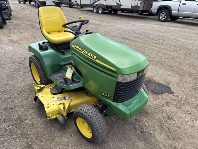 Image of John Deere 345 equipment image 3