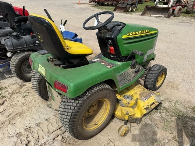 Image of John Deere 345 equipment image 4