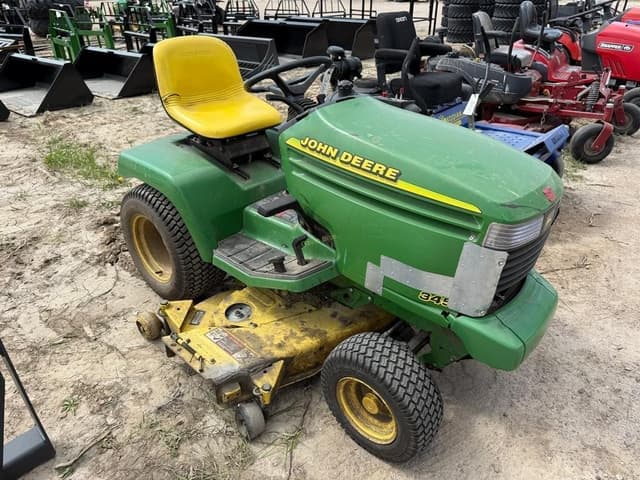Image of John Deere 345 equipment image 2