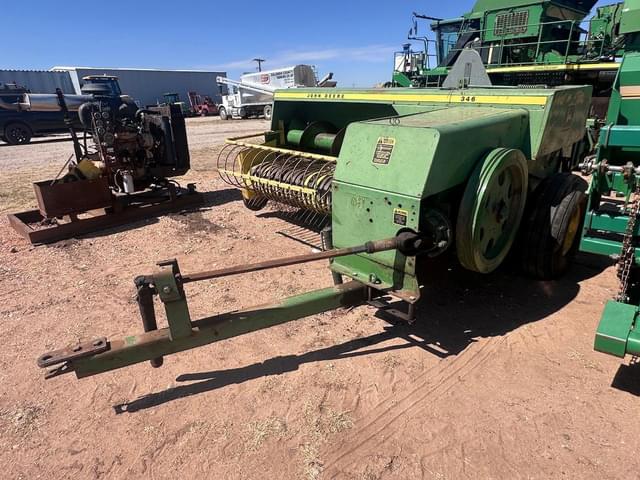 Image of John Deere 346 equipment image 2