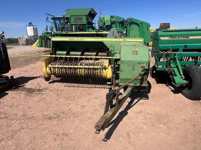 Image of John Deere 346 equipment image 1