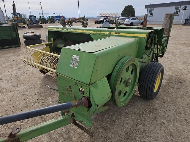 Image of John Deere 346 equipment image 2