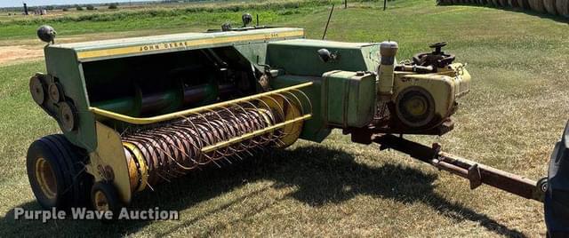 Image of John Deere 346 equipment image 2