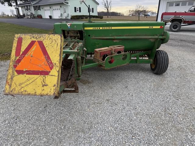 Image of John Deere 346 equipment image 3