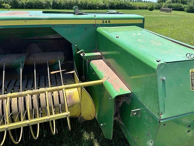 Image of John Deere 346 equipment image 3