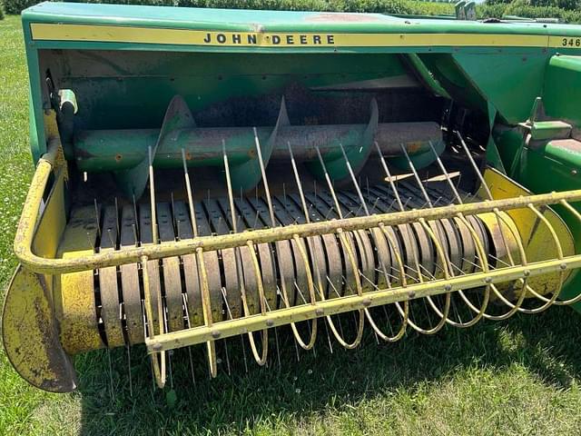 Image of John Deere 346 equipment image 2