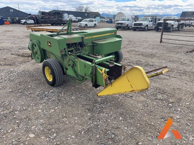 Image of John Deere 347 equipment image 2