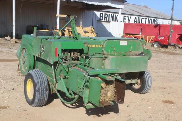 Image of John Deere 347 equipment image 2