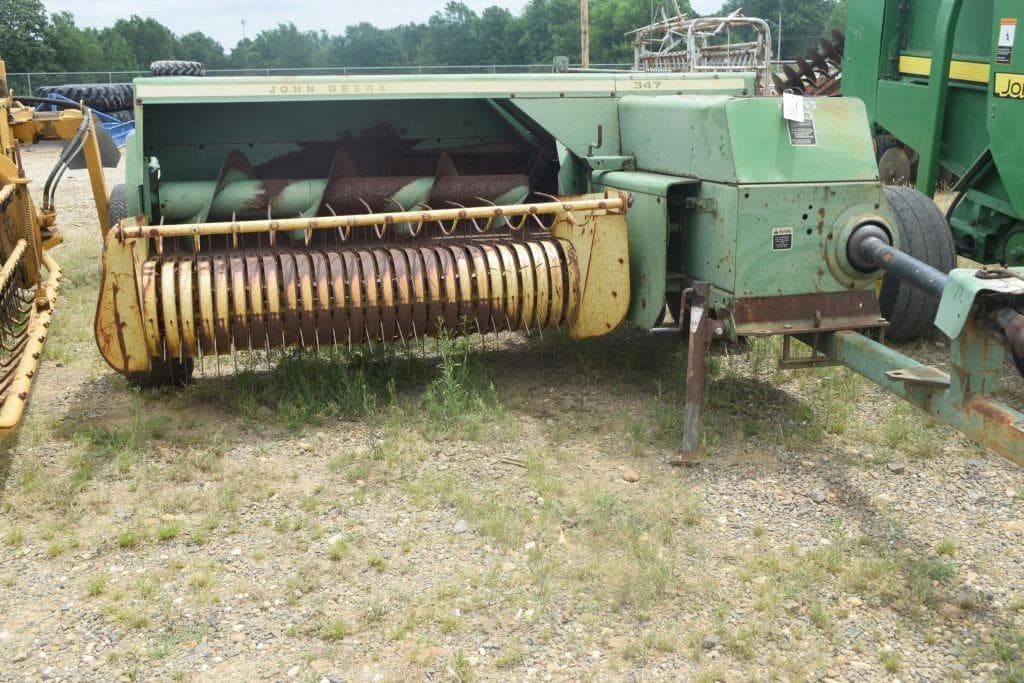 Image of John Deere 347 Image 0