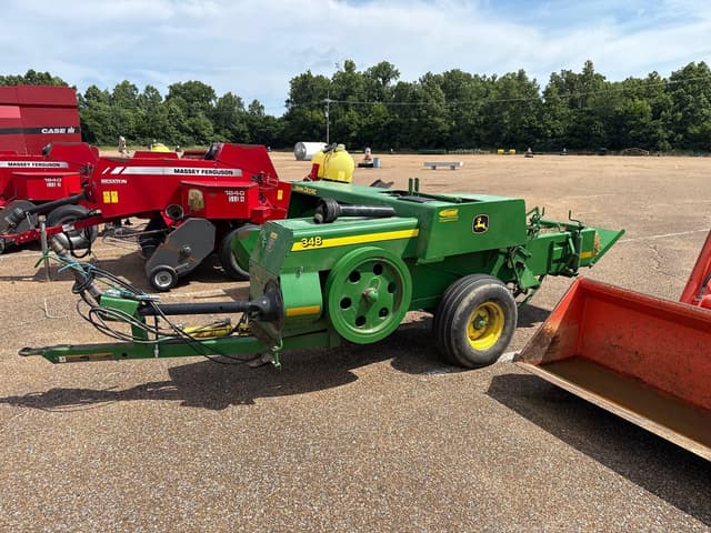 Image of John Deere 348 equipment image 2
