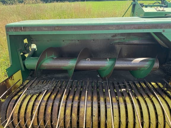 Image of John Deere 348 equipment image 3