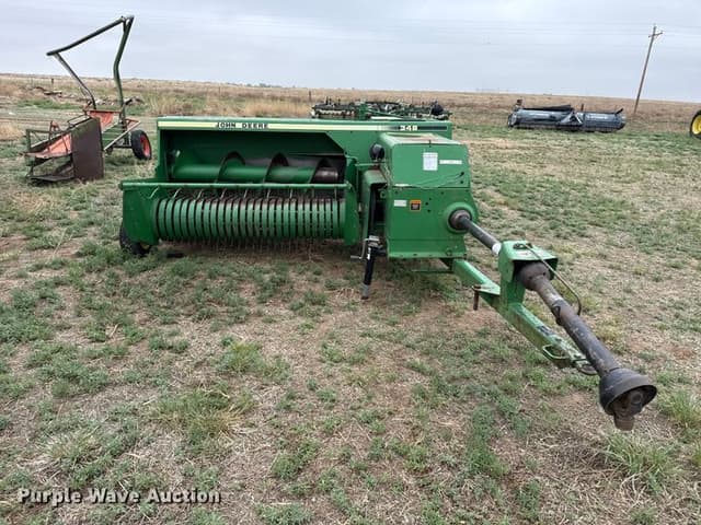 Image of John Deere 348 equipment image 1