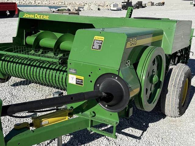 Image of John Deere 348 equipment image 3