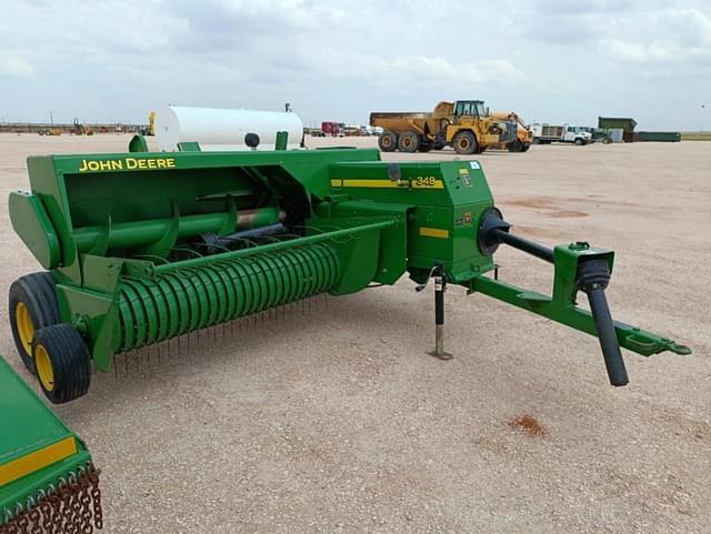 Image of John Deere 348 equipment image 3
