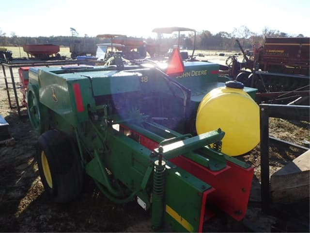 Image of John Deere 348 equipment image 4