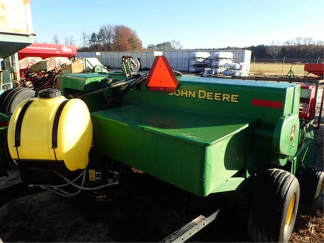 Image of John Deere 348 equipment image 3