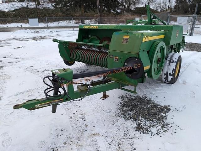 Image of John Deere 348 equipment image 1