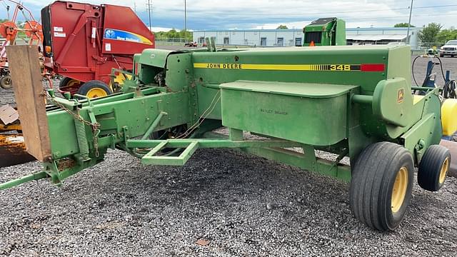 Image of John Deere 348 equipment image 3