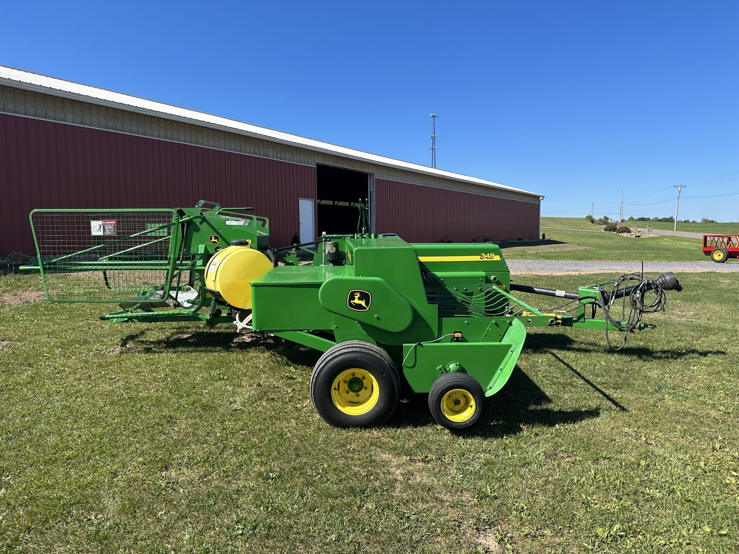 Main image John Deere 348
