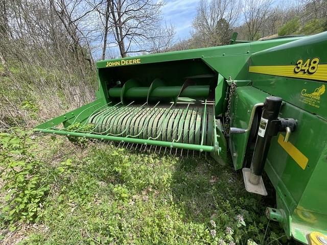 Image of John Deere 348 equipment image 3