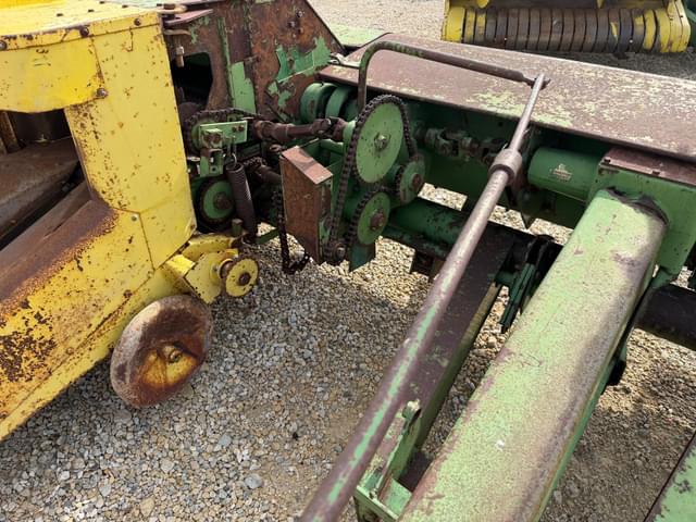 Image of John Deere 35 equipment image 3