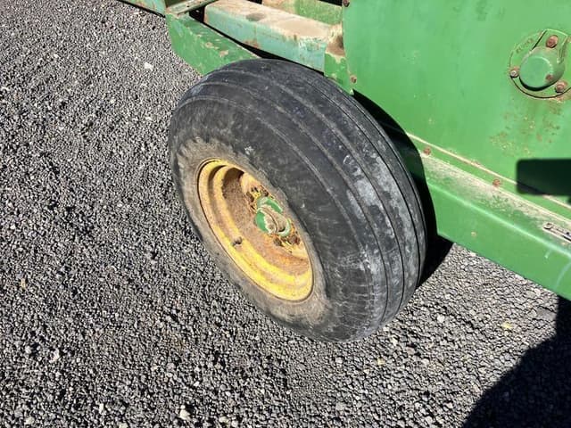 Image of John Deere 35 equipment image 4