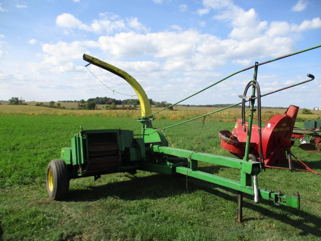 Main image John Deere 35