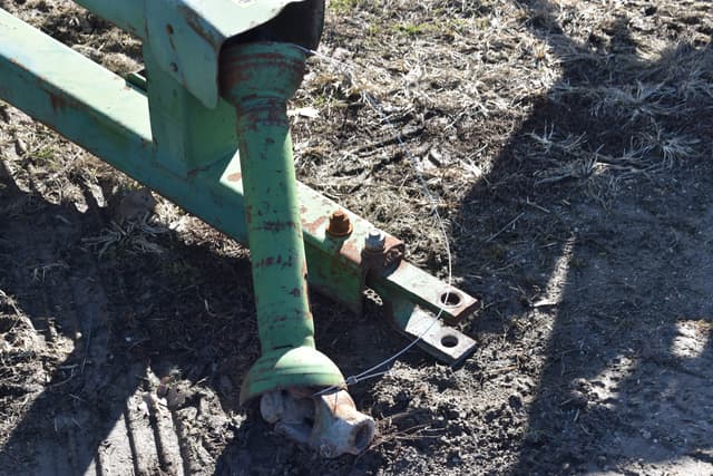 Image of John Deere 35 equipment image 3