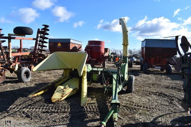 Image of John Deere 35 equipment image 1