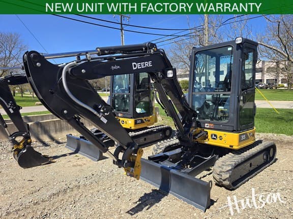 Image of John Deere 35P equipment image 2