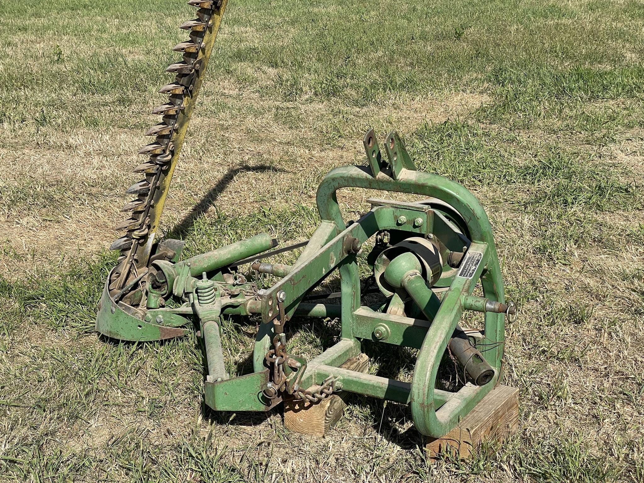 Main image John Deere 350