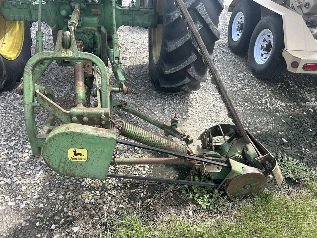 Image of John Deere 350 Image 0