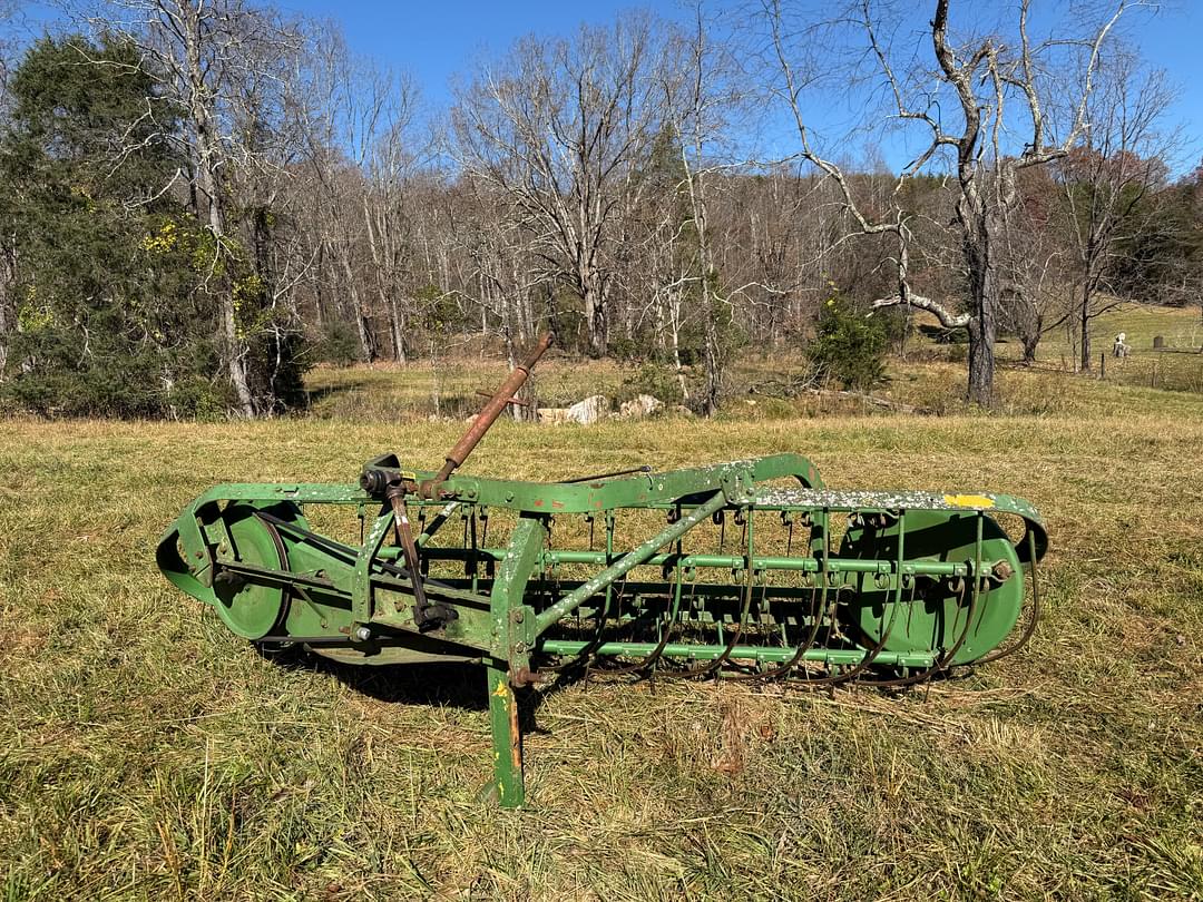 Image of John Deere 350 Image 0