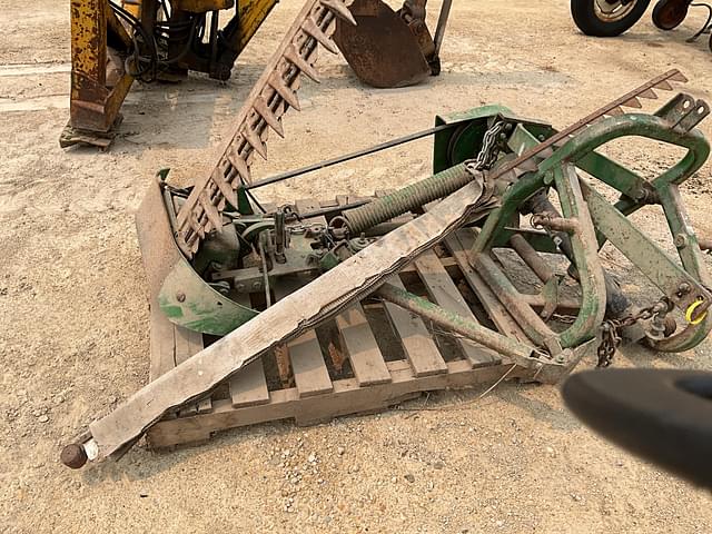 Image of John Deere 350 equipment image 2