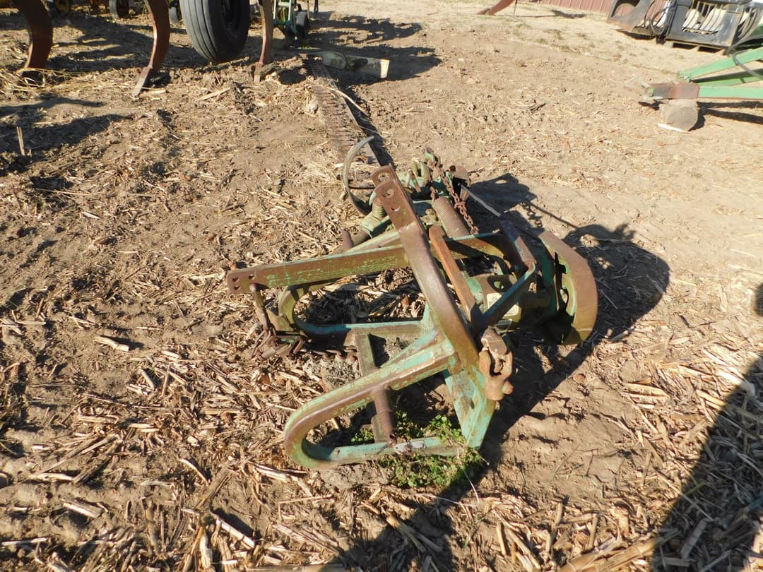 Image of John Deere 350 Image 0